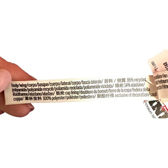 NWT Victoria’s Secret PINK Wear Everywhere Push-Up Bra 32C Red Sexy Underwire Ad - Picture 11 of 12